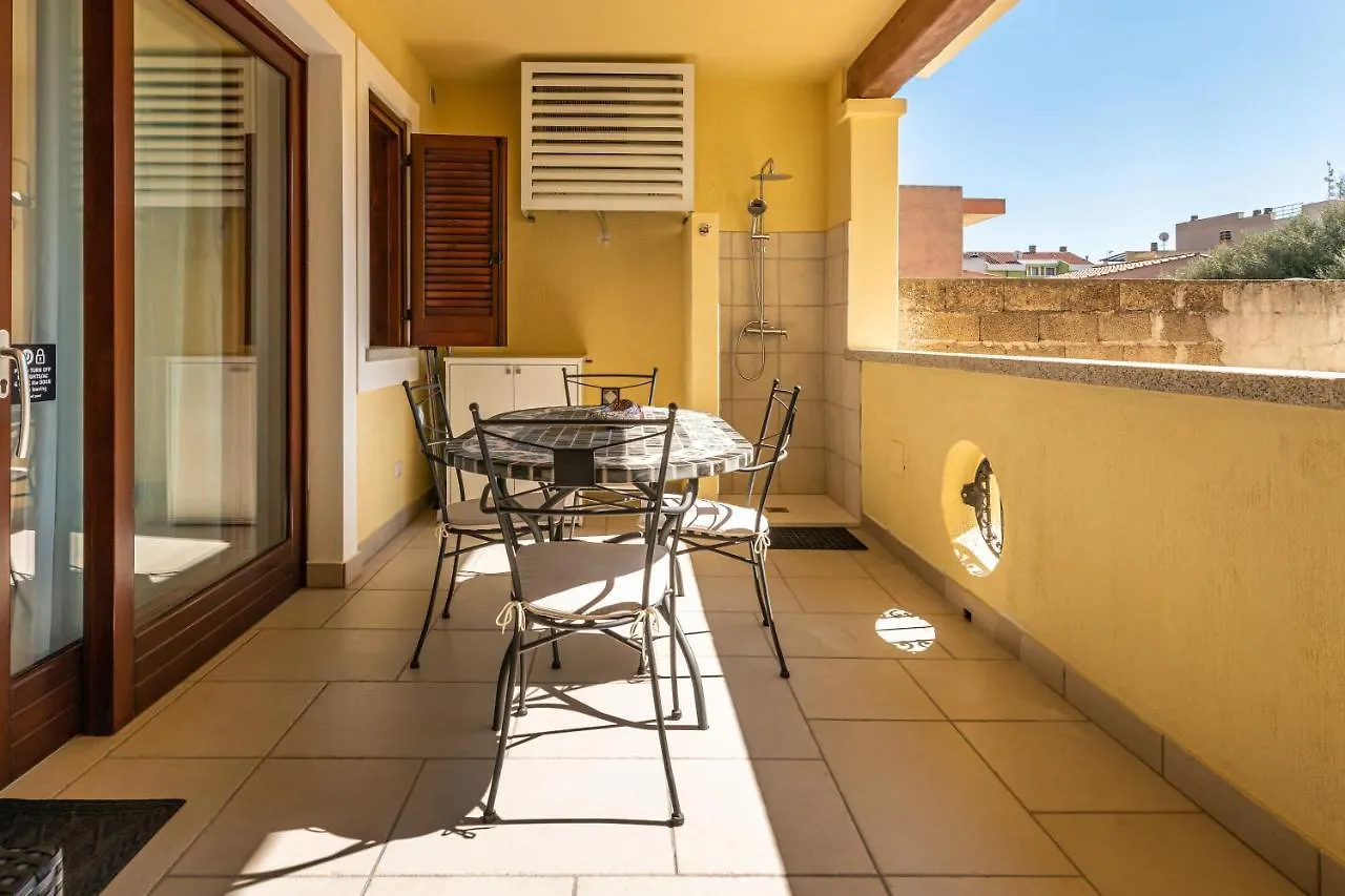 Appartamento Via Giardini 18 Villasimius