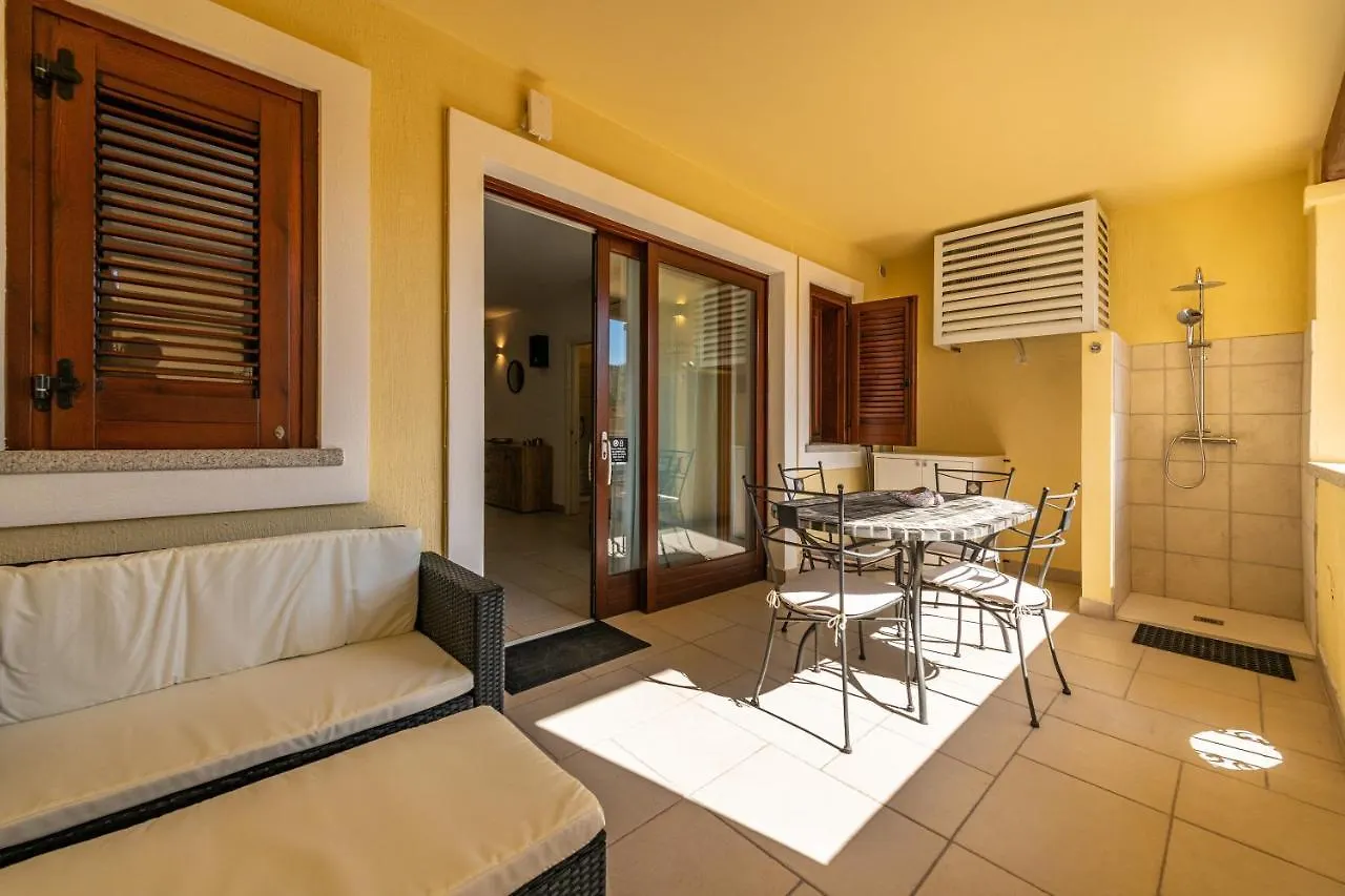 Appartamento Via Giardini 18 Villasimius